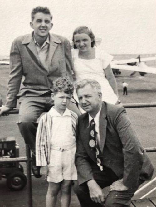 Albert Berg with his children at Idlewild Airport circa 1950