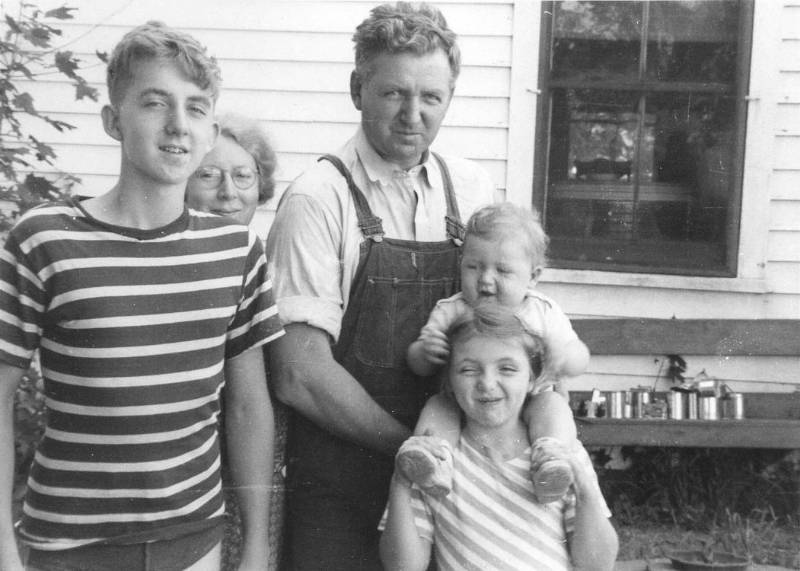 Family of Albert W. Berg circa 1944