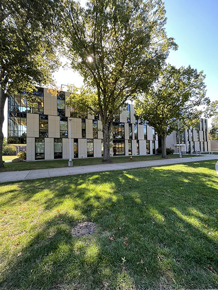 Side of School of Business building